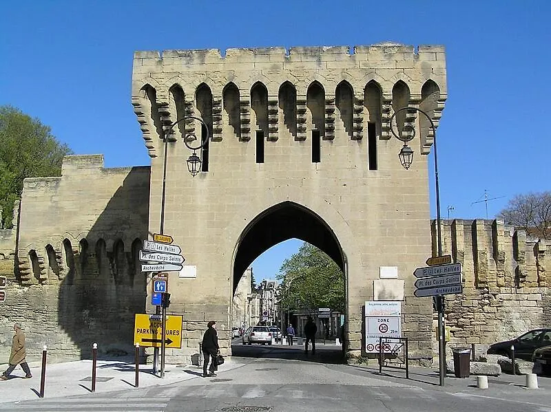 Le 33 - Clim - Free Parking - Wi-Fi Apartment Avignon