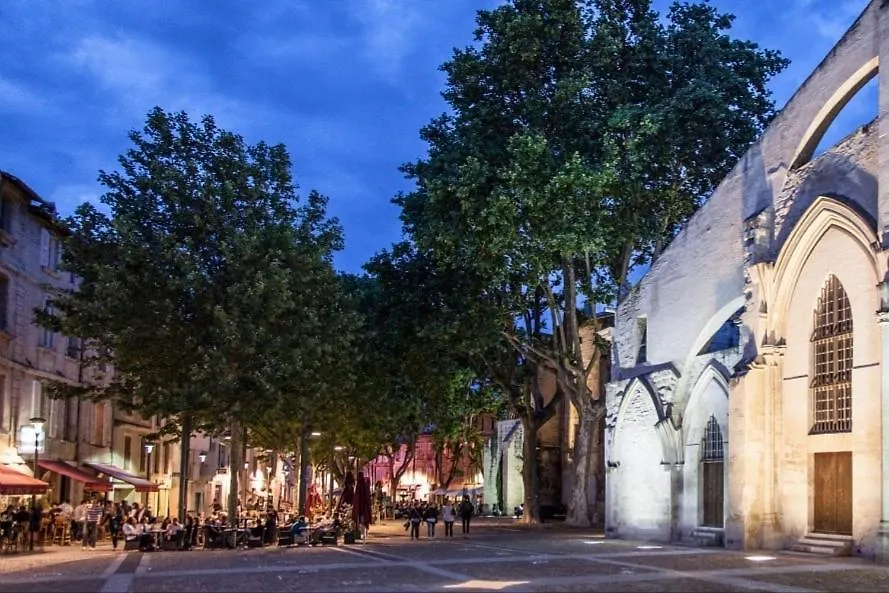 Le 33 - Clim - Free Parking - Wi-Fi Apartment Avignon