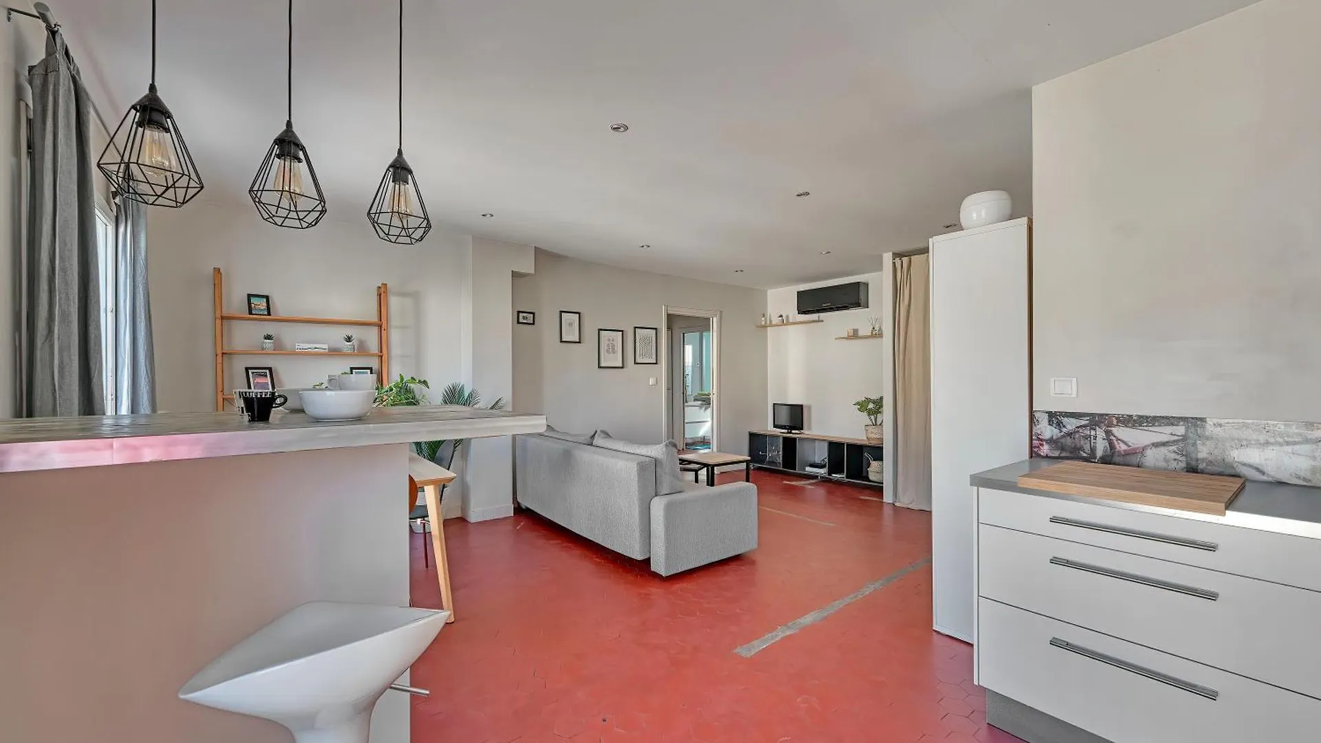 Le 33 - Clim - Free Parking - Wi-Fi Apartment Avignon France