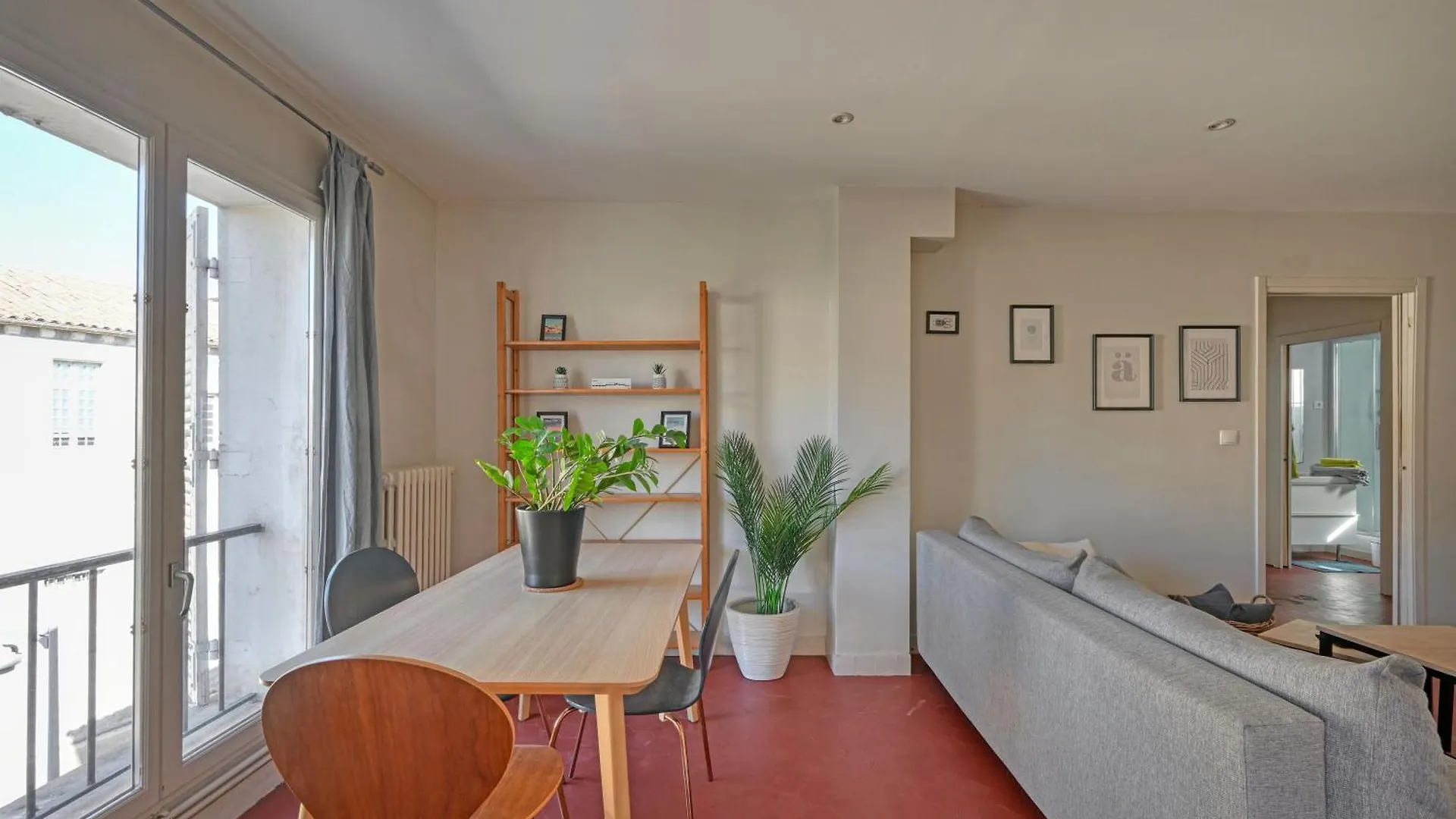 Le 33 - Clim - Free Parking - Wi-Fi Apartment Avignon