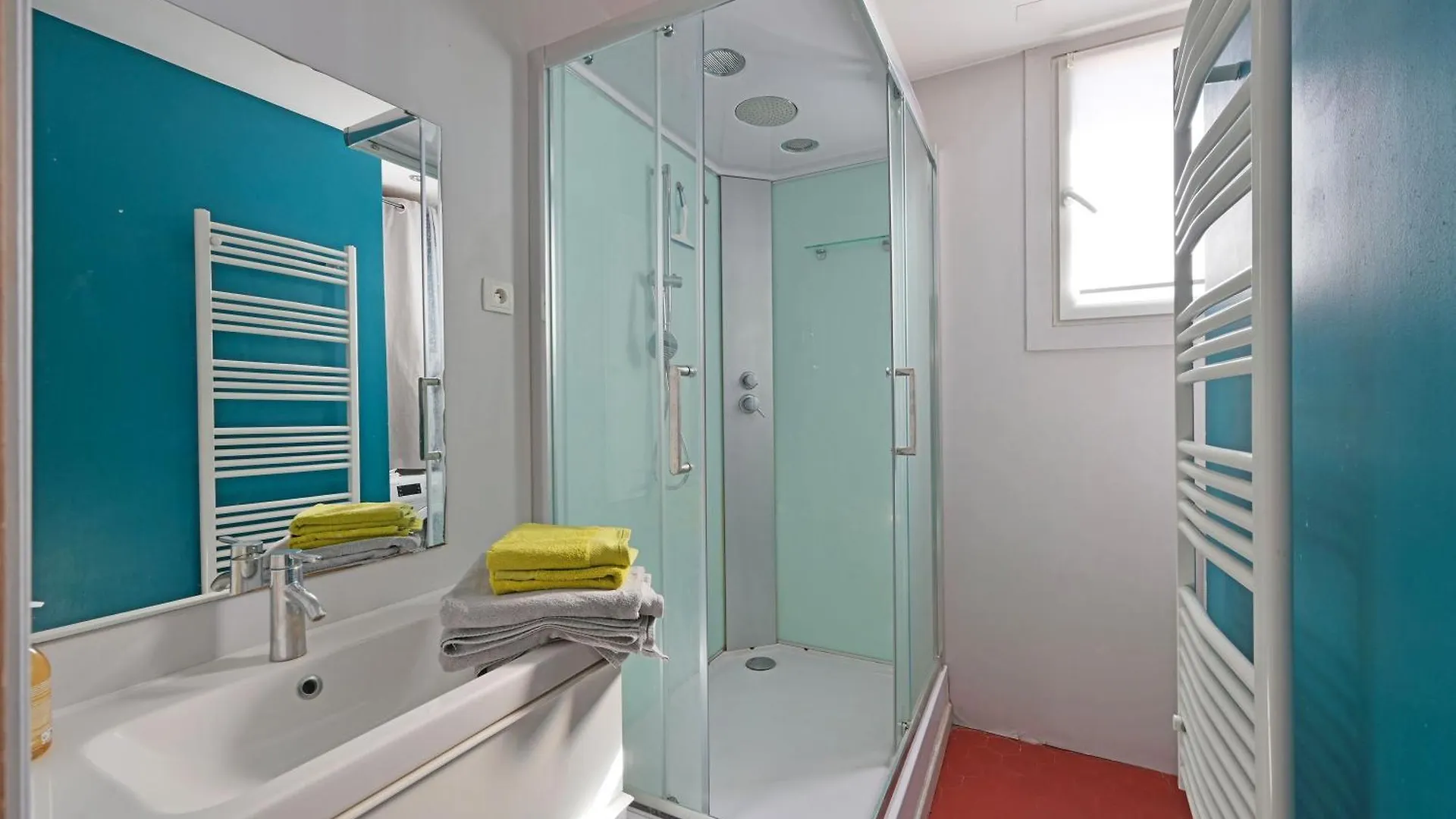 Le 33 - Clim - Free Parking - Wi-Fi Apartment Avignon