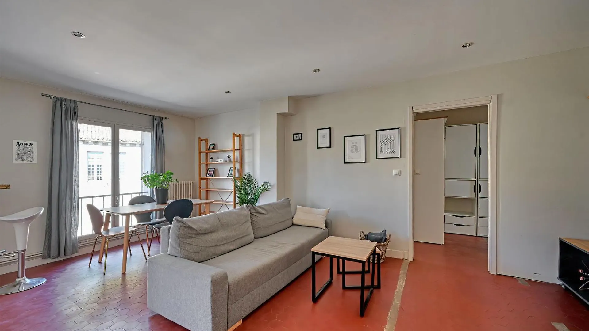 Le 33 - Clim - Free Parking - Wi-Fi Apartment Avignon